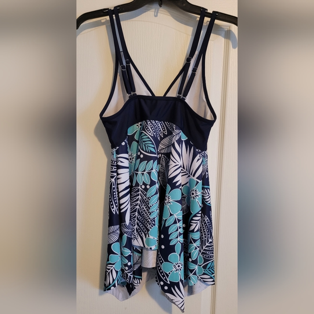 Bathing Suit Top - Picture 2 of 4